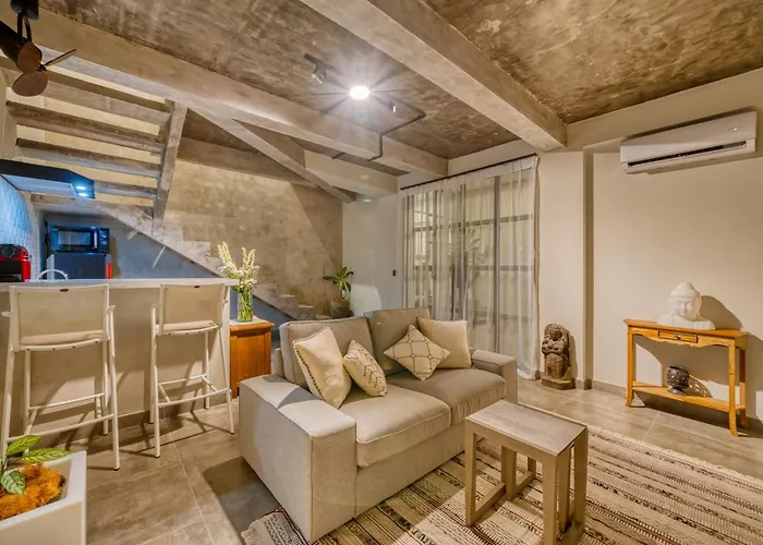 Spacious Pererenan 1bd Chic Hideaway - 650m To * チャングー