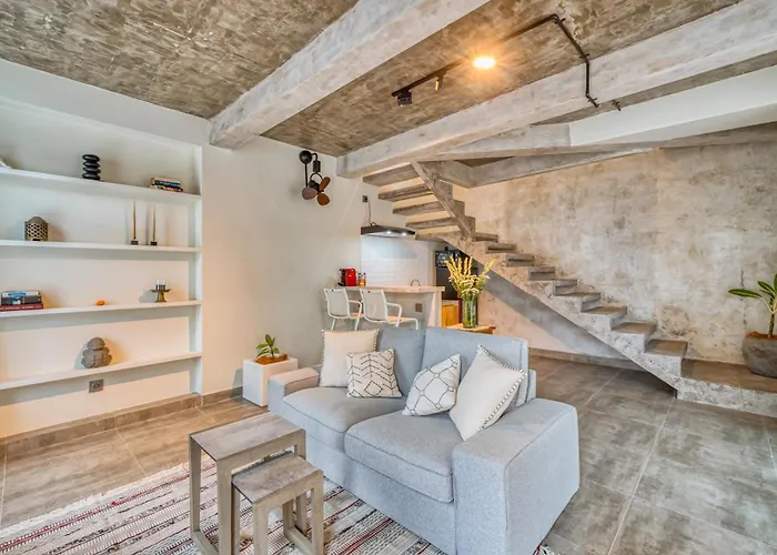 アパート Spacious Pererenan 1bd Chic Hideaway - 650m To チャングー